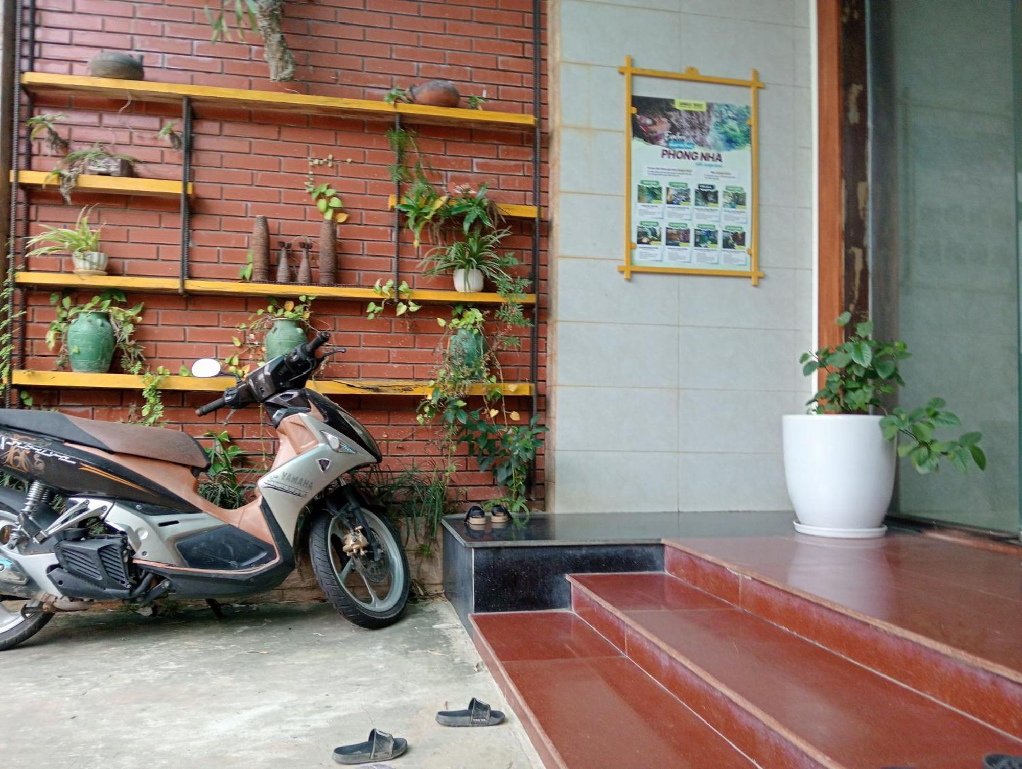 Song Toan Hotel Phong Nha Kültér fotó
